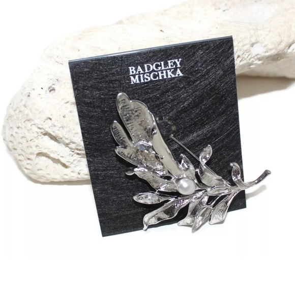 Badgley Mischka Silver Pearl Stone Leaf Pin Brooch - Picture 2 of 5